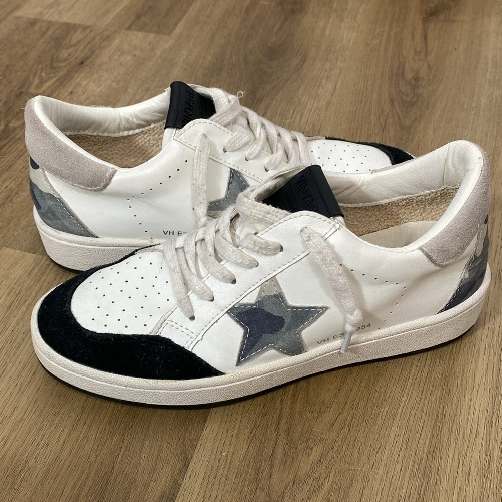 Vintage Havana Devon Star Panel Sneakers size 7.5